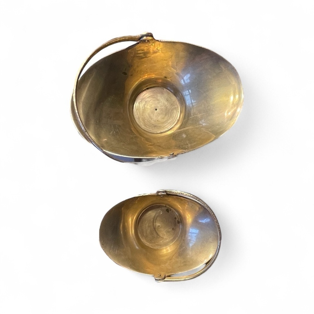 Vtg Brass Baskets Set of 2 Nesting Handled Patina MCM Hollywood Regency Decor - Picture 4 of 9